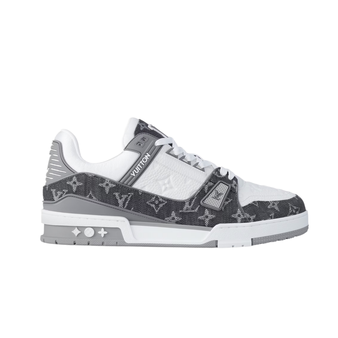 Louis Vuitton &