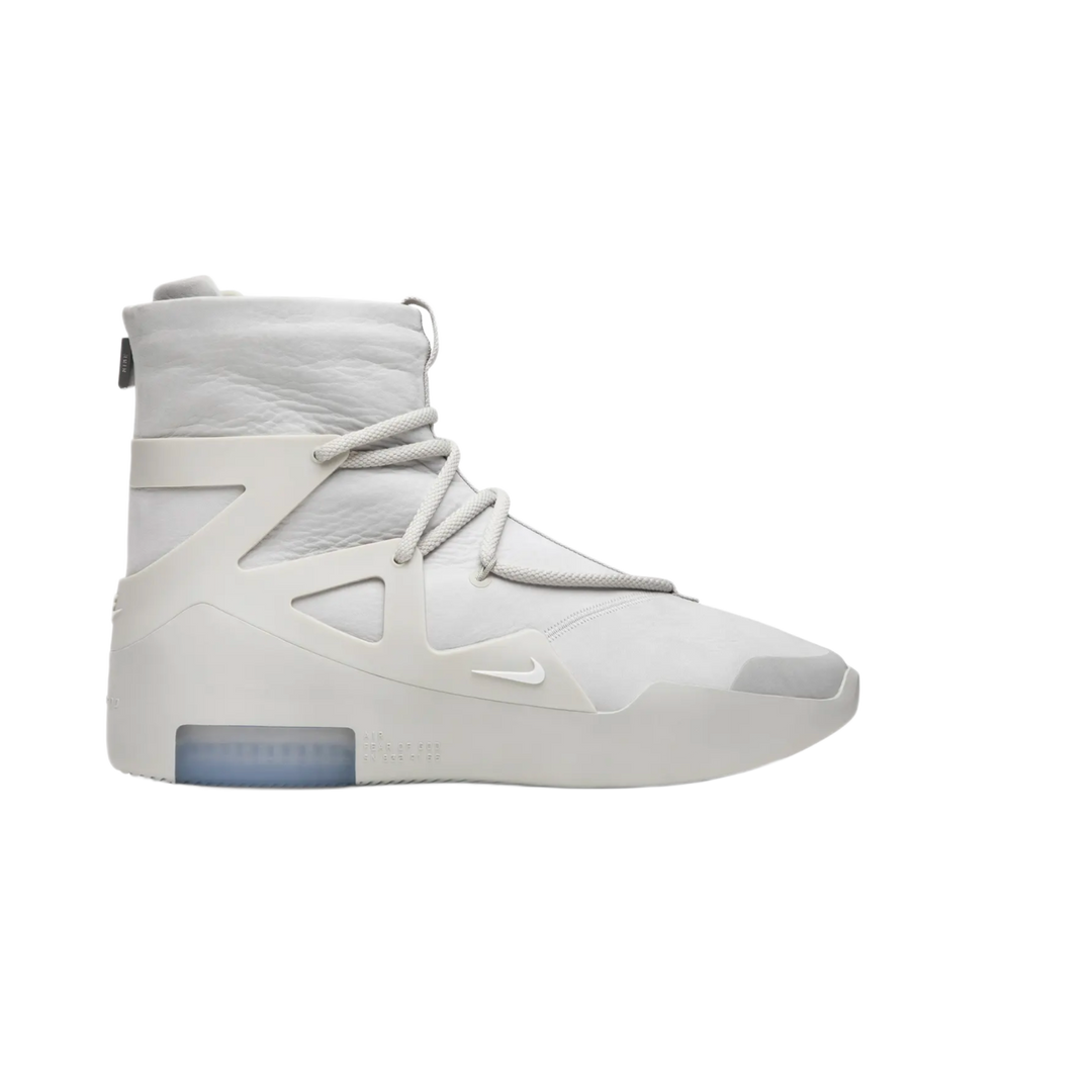 Nike &