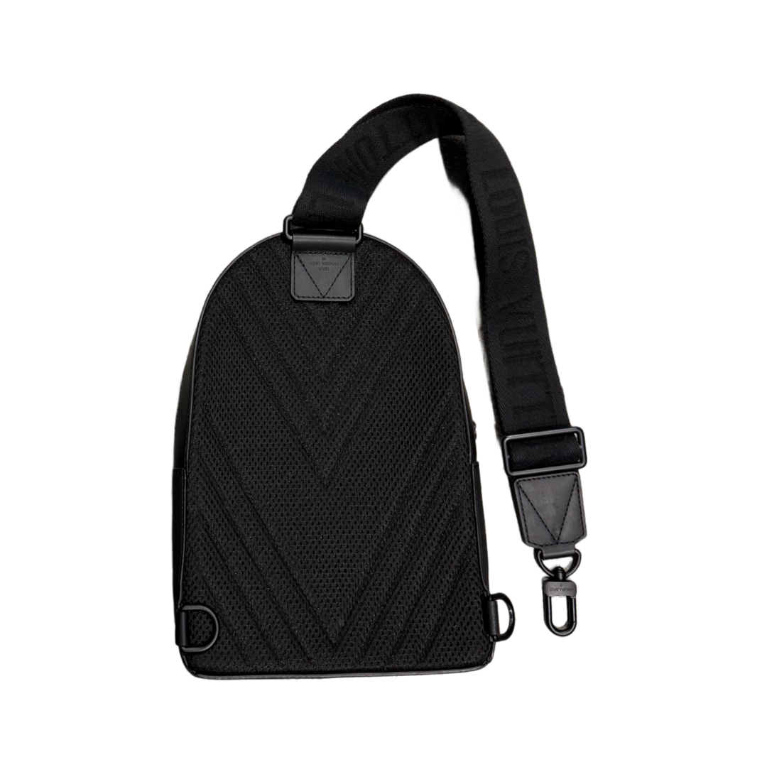 Louis Vuitton &