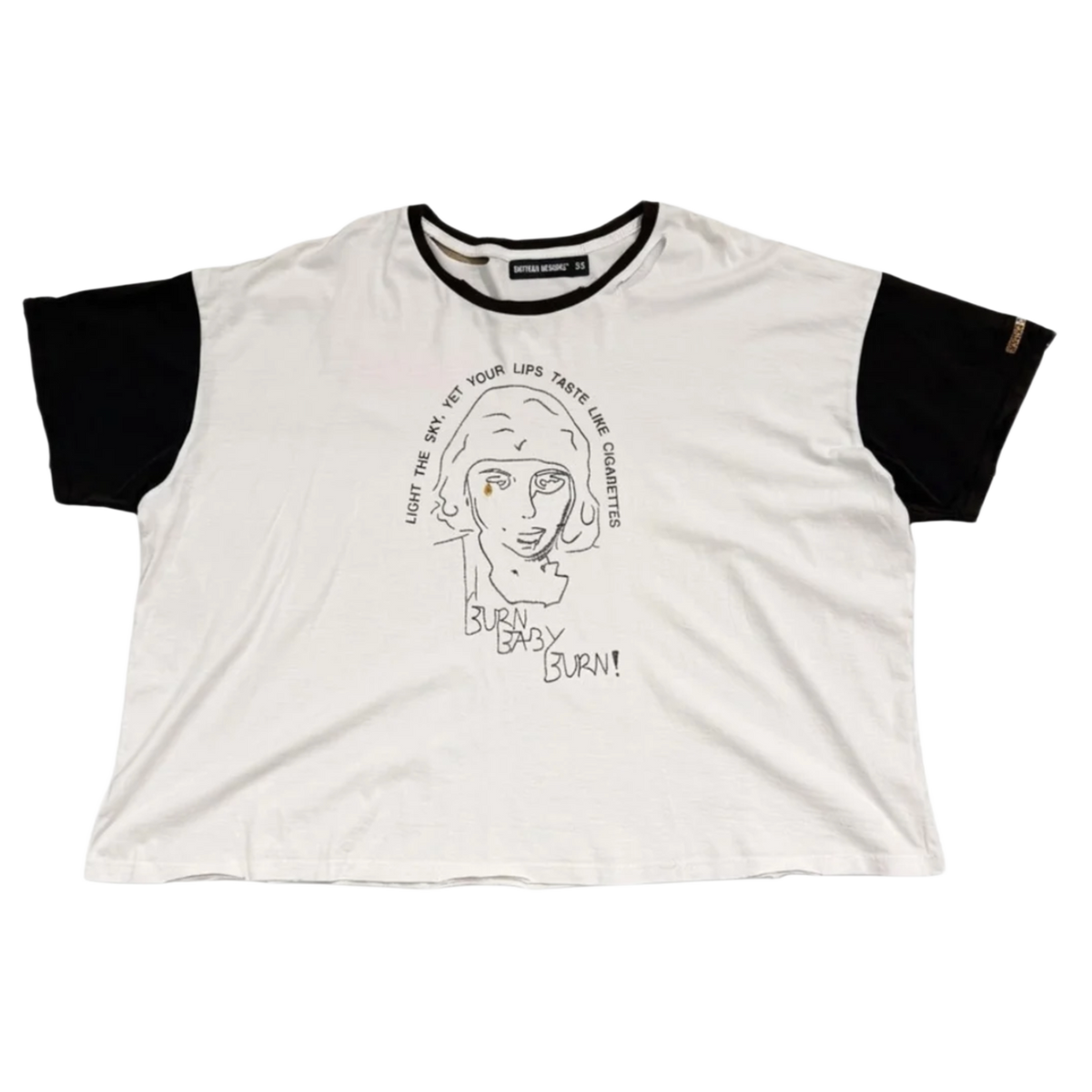 Bottega Desires 'Kisses In The Sunset' Tee