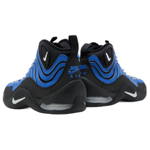 Nike 'Varsity Royal' Air Bakin