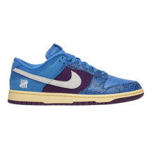 Nike x Undefeated '5 On It' Dunk Low SP