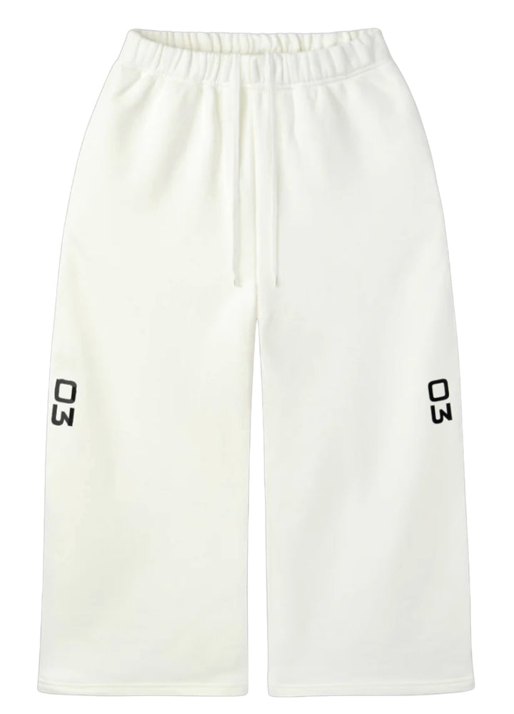 Gold + Vintage Gallery Raspberry Hills 'Skip To My Lou' White Sweats