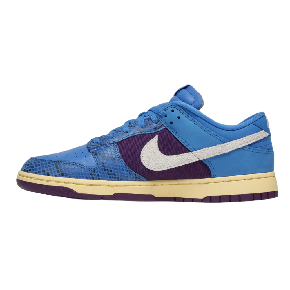 Nike x Undefeated '5 On It' Dunk Low SP