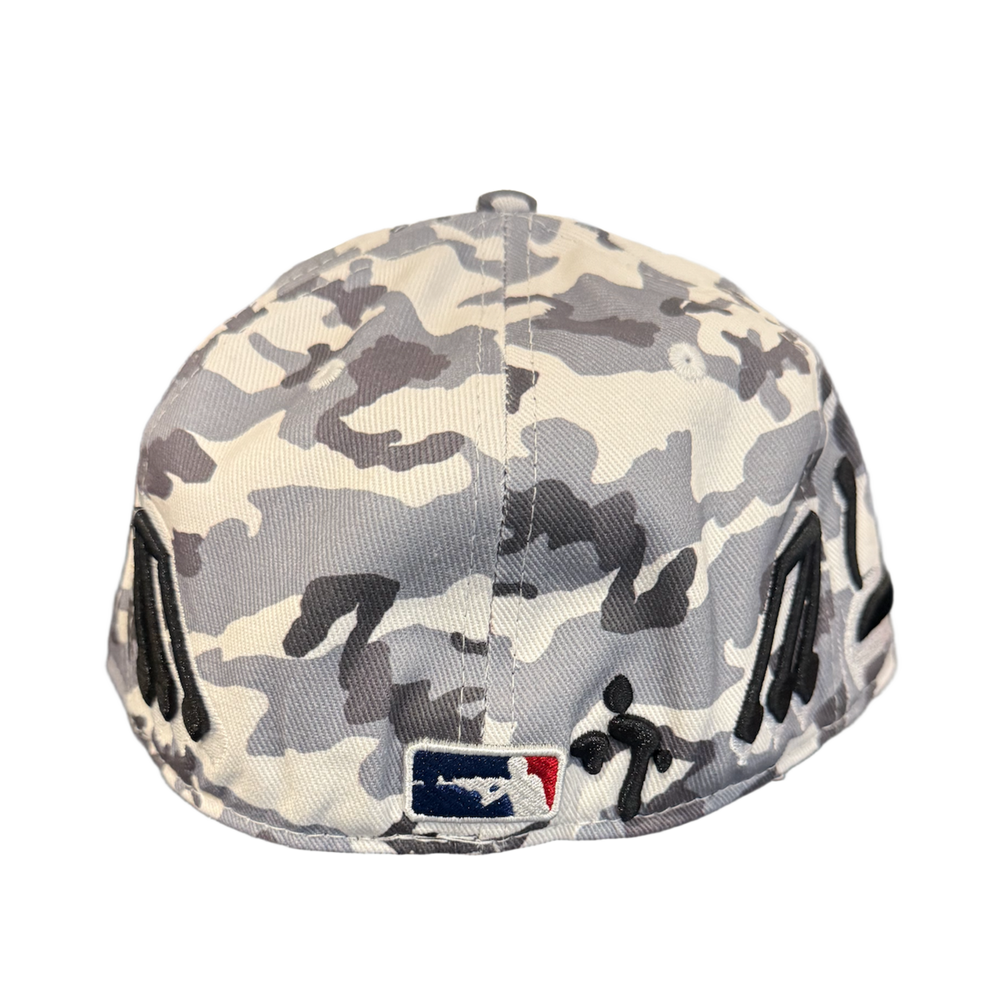 Murd333r.fm 'Snow Camo' Fitted Baseball Hat
