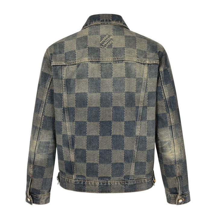 Louis Vuitton &