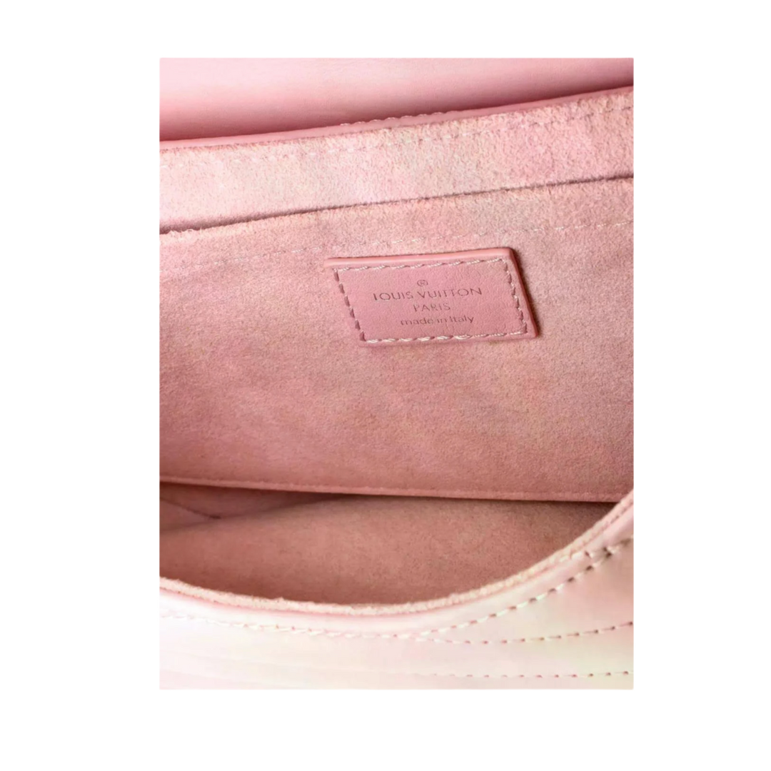 Louis Vuitton &