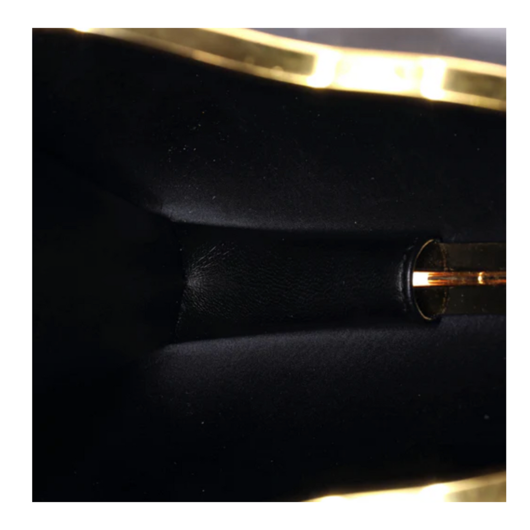 Saint Laurent &