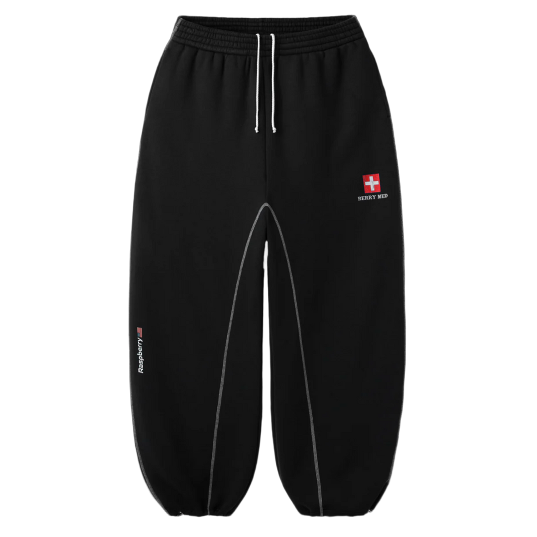 Gold + Vintage Gallery Raspberry Hills 'Berry Med' Black Sweatpants