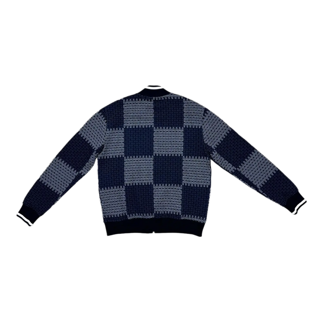 Louis Vuitton &