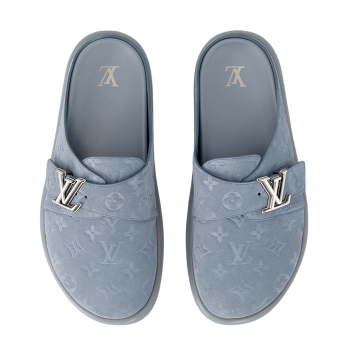 Louis Vuitton &