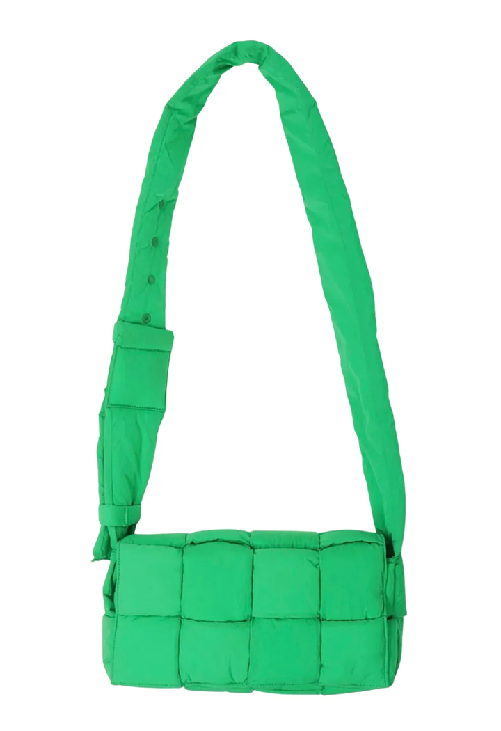 Bottega Veneta Classic &