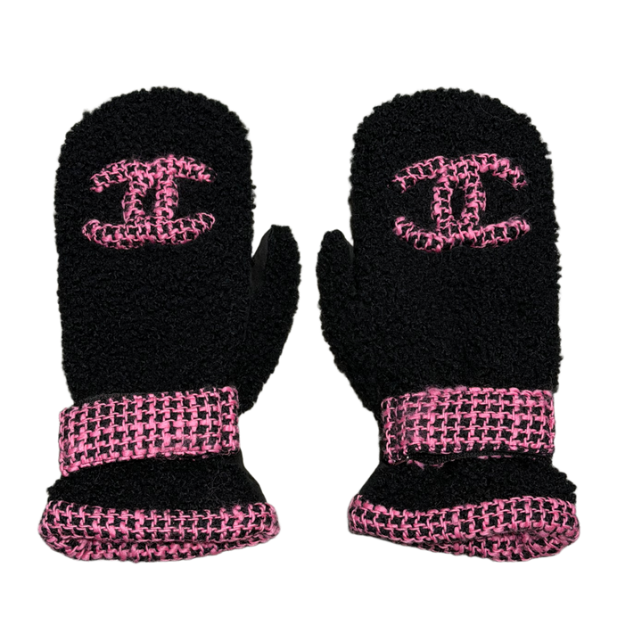 Chanel CC Logo &