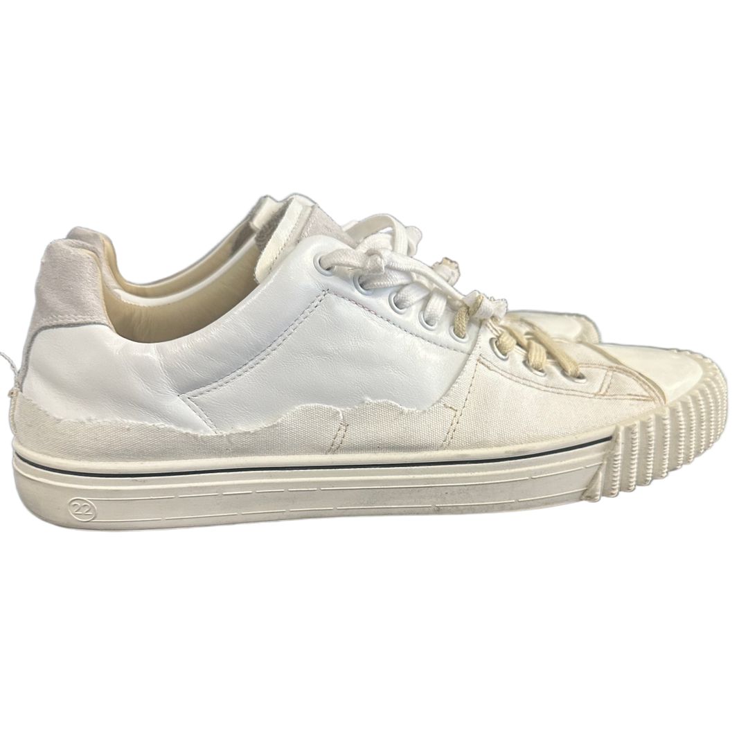 Maison Margiela 'White Round Toe' Lace Up Sneakers