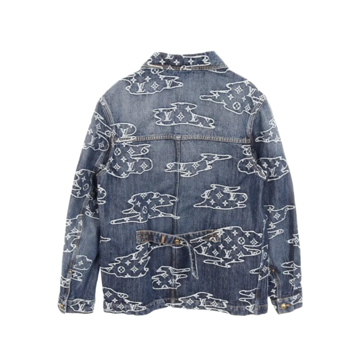 Louis Vuitton &