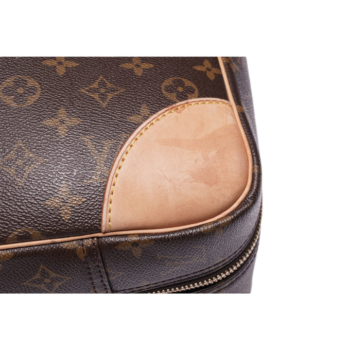 Louis Vuitton &
